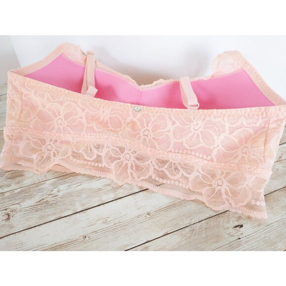 Pink by VS Size M(D-DD) Medallion Lace Bralette Victoria’s Secret Pushup Floral - Picture 7 of 14
